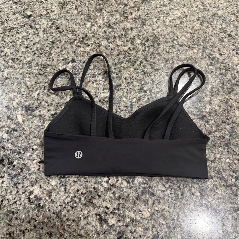 lululemon Like a Cloud Bra Light Support, B/C Cup - Picture 1 of 5